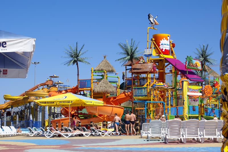 Water park cleaning